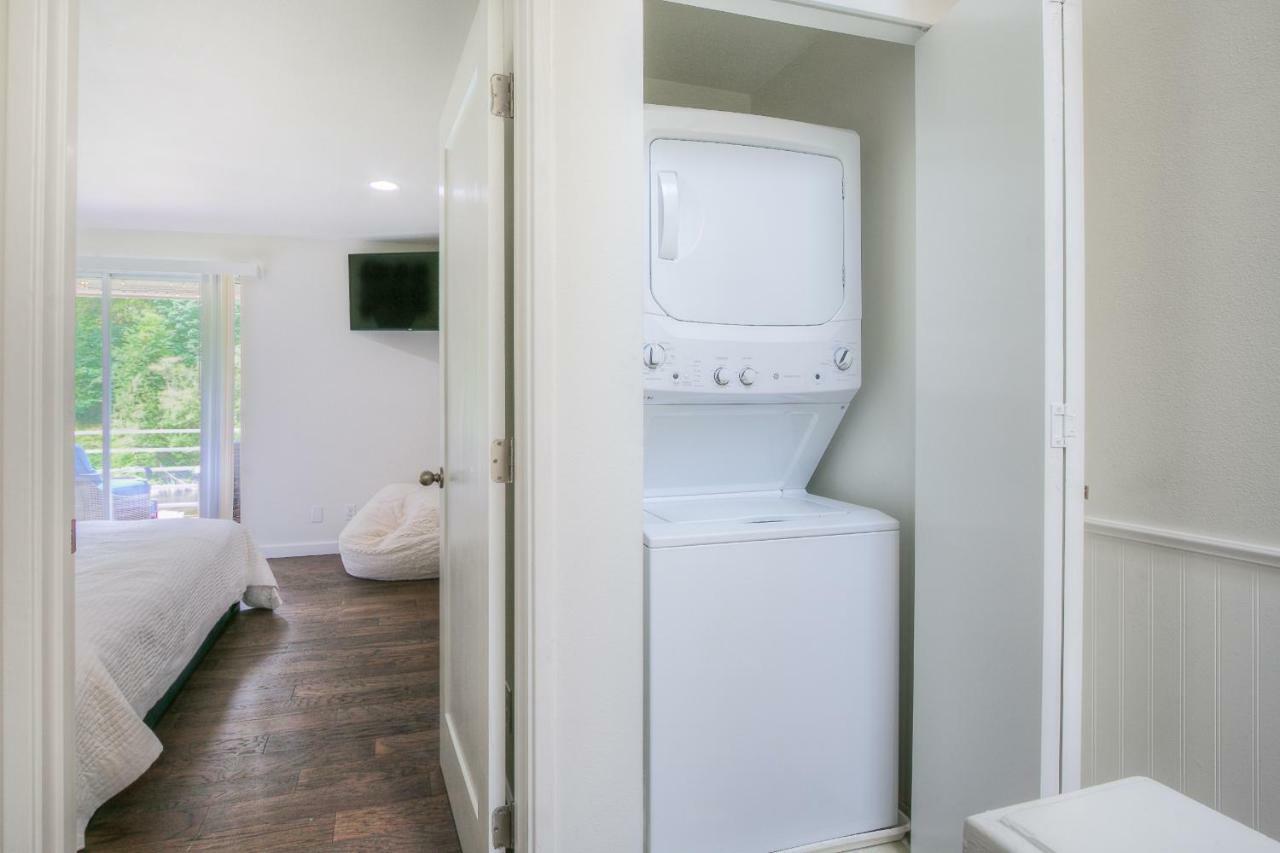 Moon River Suites #1 North Bend Esterno foto