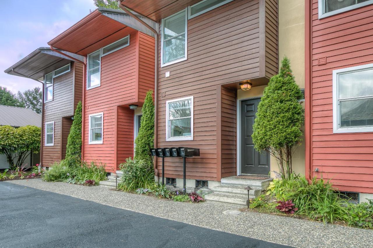 Moon River Suites #1 North Bend Esterno foto